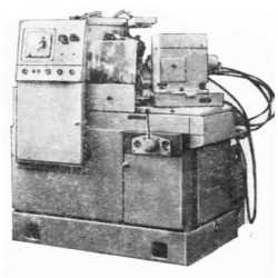 poluavtomat-zubofrezernij-dlya-cilindricheskih-koles-5s237